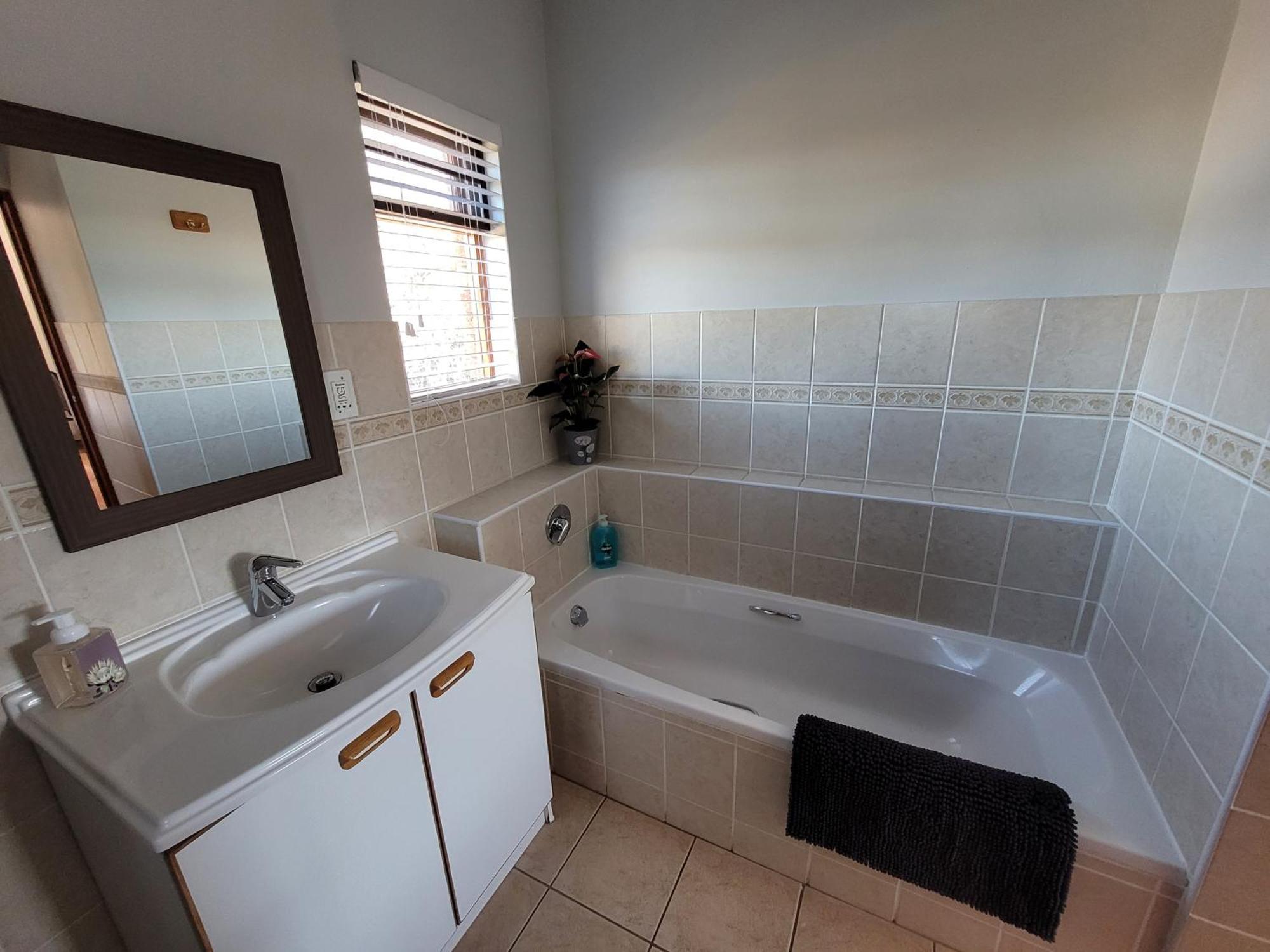Apartment Elegantie Protea 5 Lovell Avenue *